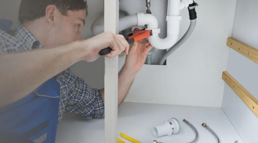 Expert burst pipe repair services in Wadsworth, NV